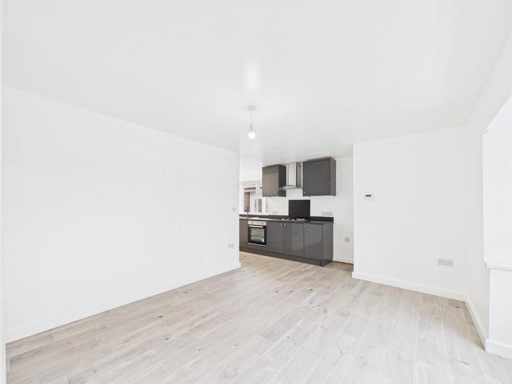 Open-Plan Lounge &amp; Kitchen