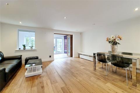 Telegraph Place, London