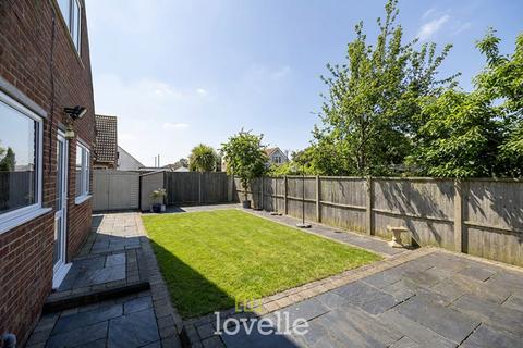 undefined, Forest Way, Humberston DN36