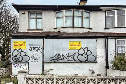 3 bedroom end of terrace house for sale, 498 North Circular Road, Neasden, London, NW10 1SP