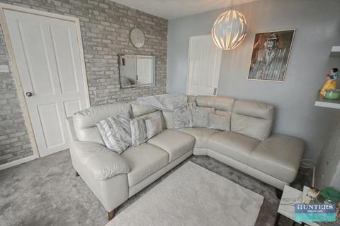 3 bedroom semi-detached house for sale, Telscombe Drive Bradford, BD4 9AF