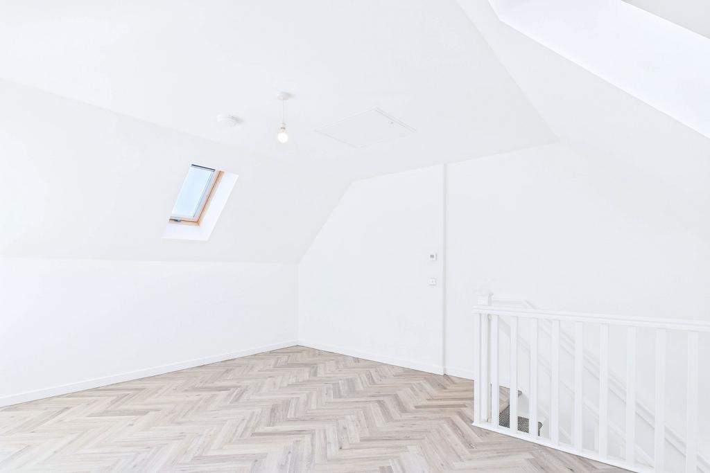 Bedroom 1 - Second Floor