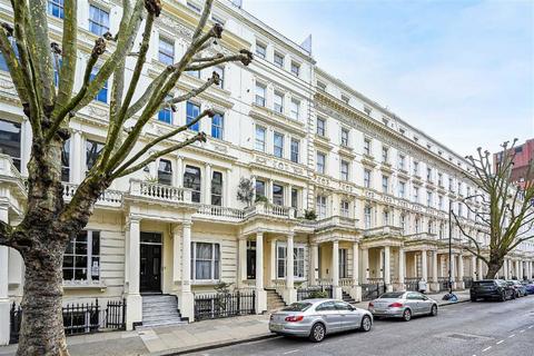 2 bedroom flat to rent, Inverness Terrace, London W2