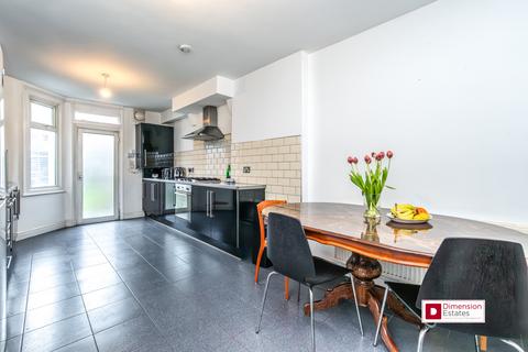 4 bedroom terraced house for sale, Cotesbach Road, Lower Clapton, Hackney, E5