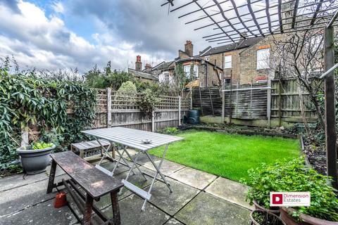 4 bedroom terraced house for sale, Cotesbach Road, Lower Clapton, Hackney, E5