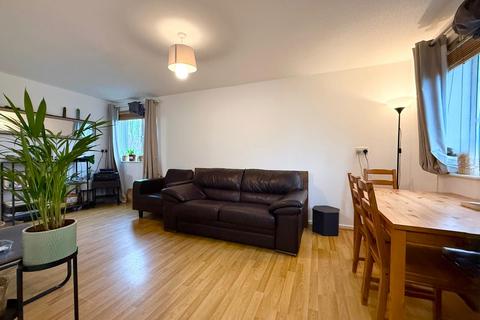 2 bedroom apartment for sale, Deanery Close, London N2