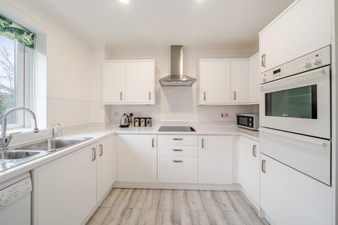 undefined, Lansdown Road, Gloucestershire GL51