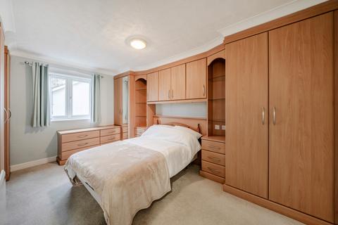 undefined, Lansdown Road, Gloucestershire GL51