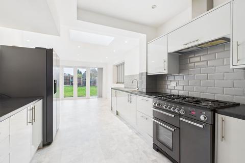 5 bedroom detached house for sale, Ribblesdale Road, Sherwood Dales, Nottingham