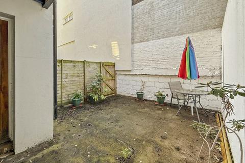 1 bedroom flat for sale, Ditchling Road, Brighton, BN1