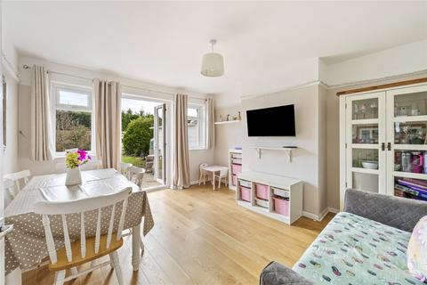 4 bedroom detached house for sale, Terringes Avenue, Tarring, Worthing, West Sussex, BN13