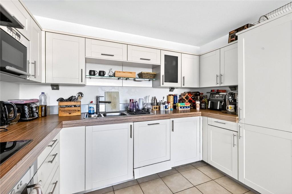 Reception/Kitchen