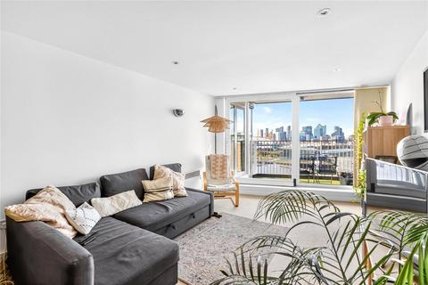 Western Gateway, London, E16