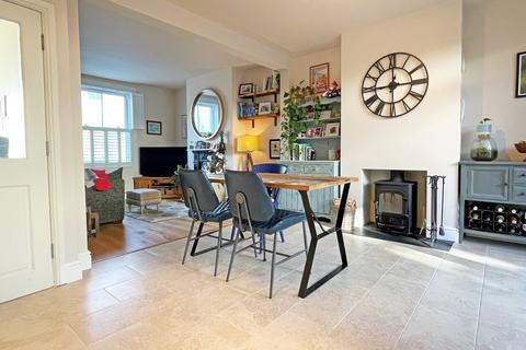 2 bedroom terraced house for sale, Richmond Street, Brighton BN2