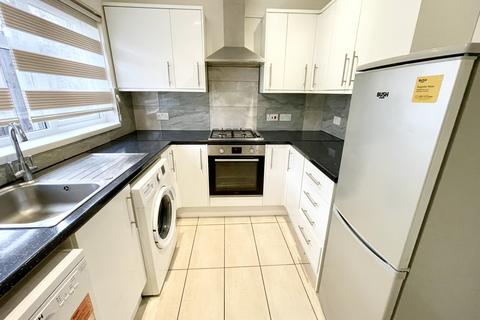 undefined, Leighton Road, Enfield EN1