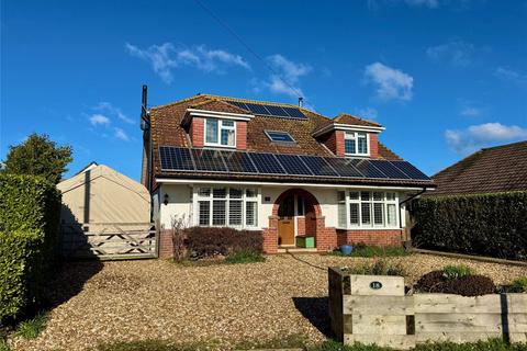 5 bedroom detached house for sale, Heath Road, Hordle, Hampshire, SO41
