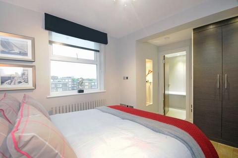 3 bedroom flat to rent, Boydell Court, St. Johns Wood Park, London