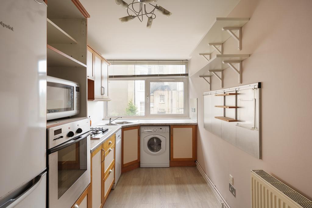Kitchen ()