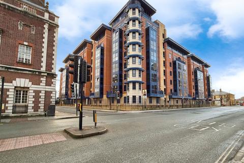 2 bedroom flat for sale - Canute Road, Southampton SO14