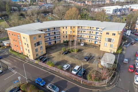 1 bedroom flat for sale - Crescent West, Kettering NN16