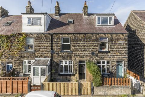 2 bedroom house to rent, East Parade, Ilkley, West Yorkshire, UK, LS29