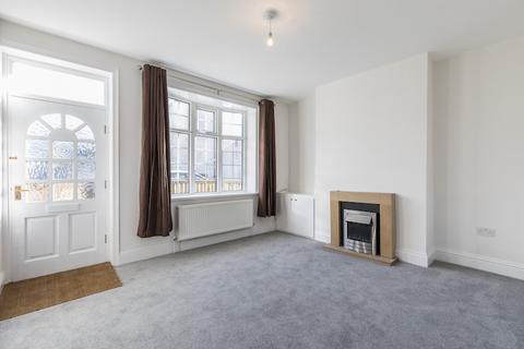 2 bedroom house to rent, East Parade, Ilkley, West Yorkshire, UK, LS29