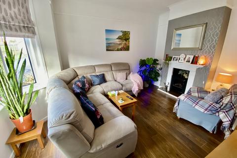 3 bedroom semi-detached house for sale, St. Davids Road, East Cowes,