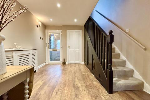 3 bedroom detached house for sale, Brooks Terrace, Bradford BD13
