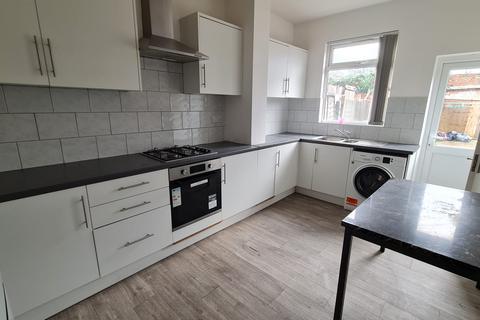 undefined, Witley Gardens, Southall UB2