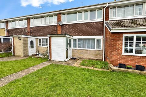 3 bedroom terraced house for sale, Shrewsbury Road, Stretton, Burton-on-Trent, DE13