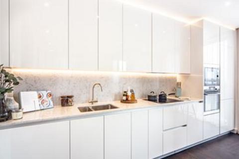 2 bedroom flat to rent, Thornes House, Charles Clowes Walk, SW11