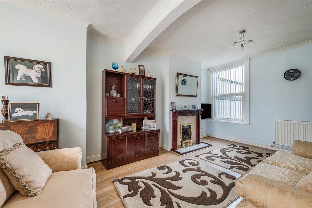 Living Room.jpg