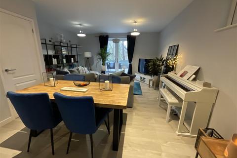 3 bedroom townhouse for sale, Maes Yr Haf, Ammanford SA18