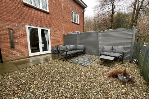 3 bedroom townhouse for sale, Maes Yr Haf, Ammanford SA18
