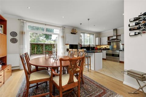 4 bedroom end of terrace house for sale, High Pine Close, Weybridge, Surrey, KT13
