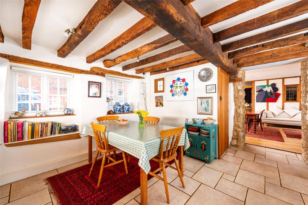 Kitchen/Breakfast