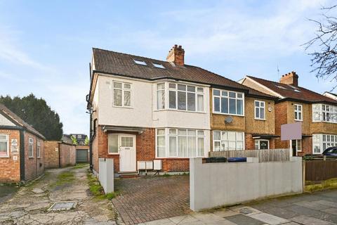 2 bedroom ground floor flat for sale - Lexden Road, Acton