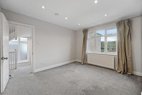 2 bedroom flat for sale, Lexden Road, Acton