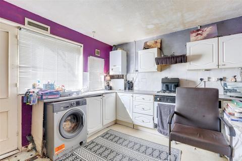 undefined, Oakington Close, Nottingham NG5