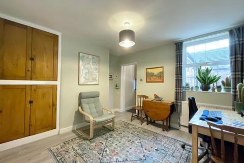 2 bedroom terraced house for sale, Eastern Road, Willaston, CW5
