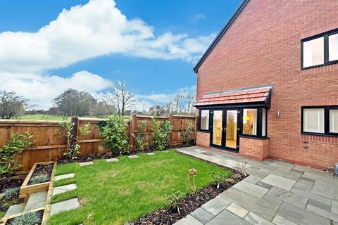 4 bedroom detached house for sale, Bow Green Fields, Westhoughton, BL5