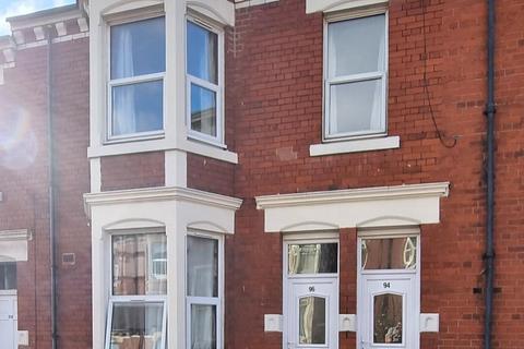 3 bedroom house to rent - Trewhitt Rd, Newcastle Upon Tyne