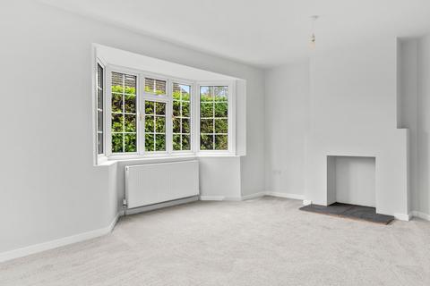 undefined, London Road, Aylesbury HP22