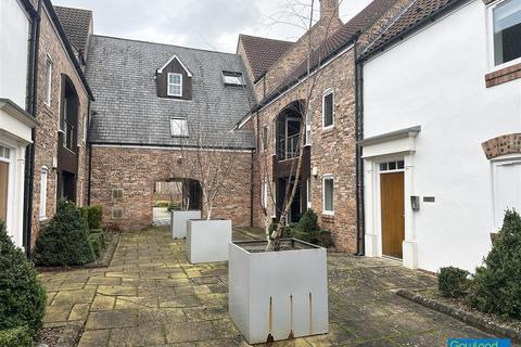2 bedroom flat for sale, Brunel House, The Old Market, Yarm, TS15 9US