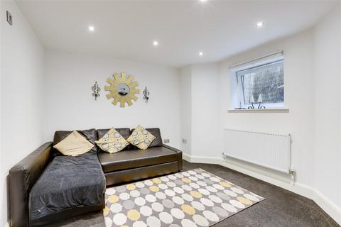 4 bedroom semi-detached house for sale, Sherwood Vale, Nottingham NG5