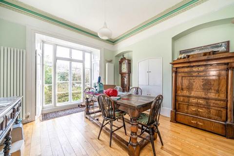 undefined, Nightingale Road, Hampton TW12