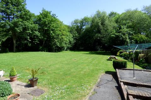 undefined, Queens Court, Hill Lane, Southampton, SO15