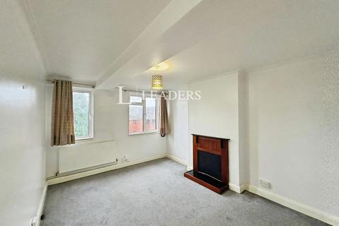 1 bedroom flat to rent, Queens Court, Hill Lane, Southampton, SO15