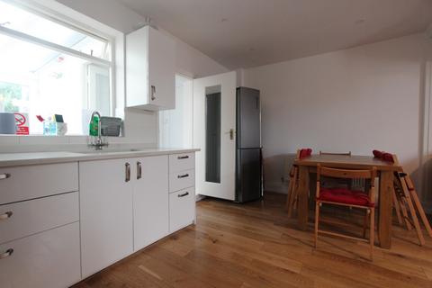 3 bedroom terraced house for sale, Cross Road, Walmer, CT14