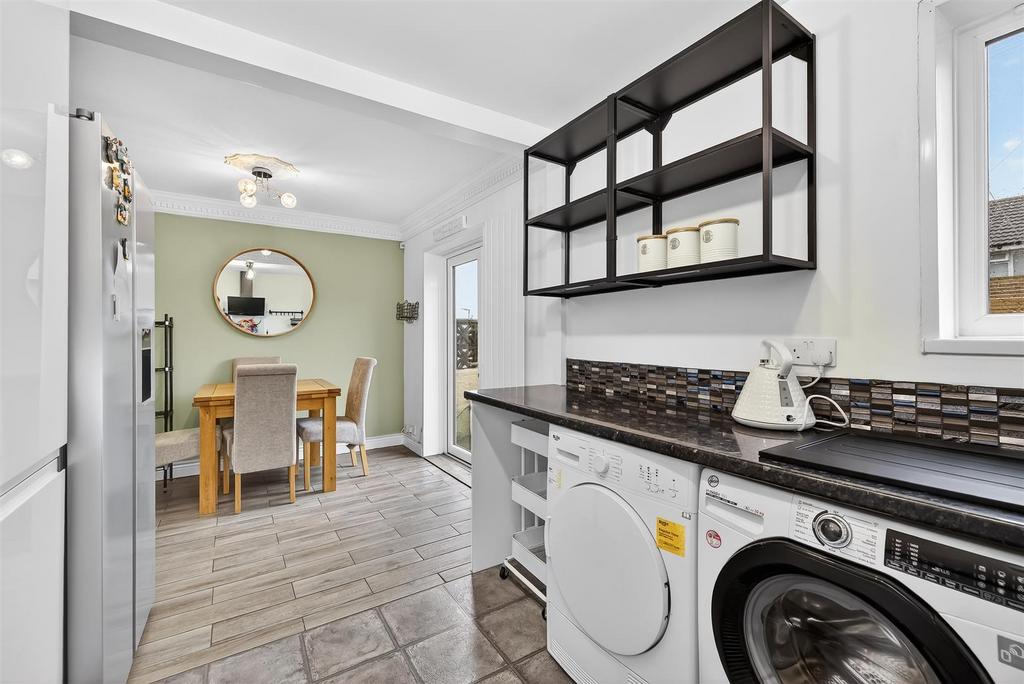 Kitchen/Breakfast Room